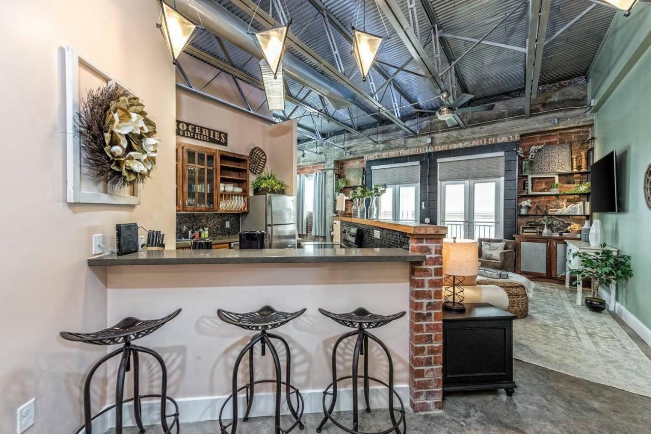 Green Door Lofts -Magnolia Loft, Silos/Downtown Waco Exterior photo
