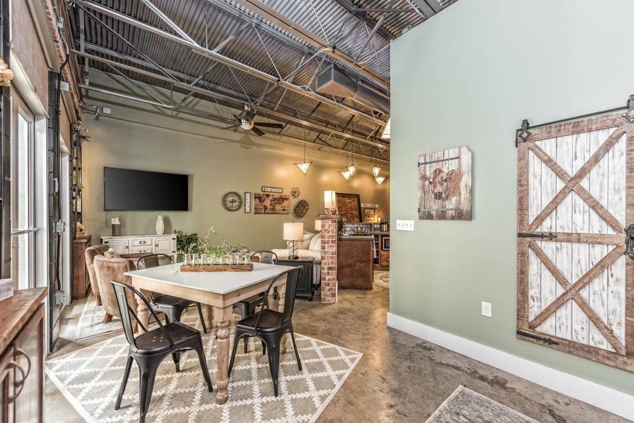 Green Door Lofts -Magnolia Loft, Silos/Downtown Waco Exterior photo